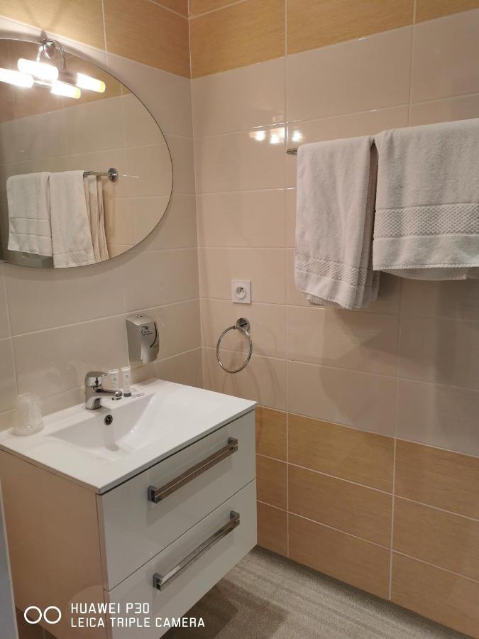 Hotel Des Negociants Lamastre Kültér fotó
