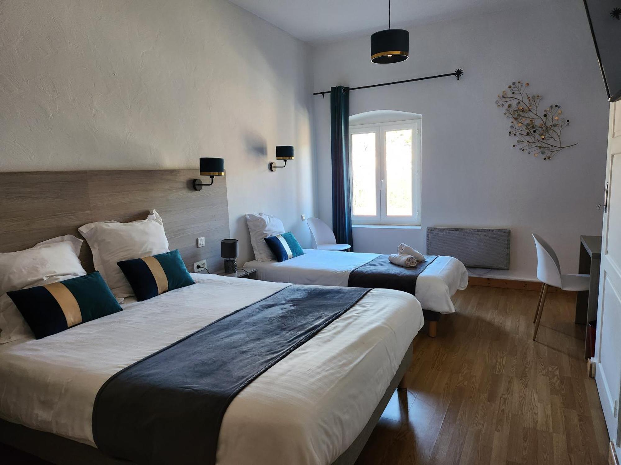 Hotel Des Negociants Lamastre Kültér fotó