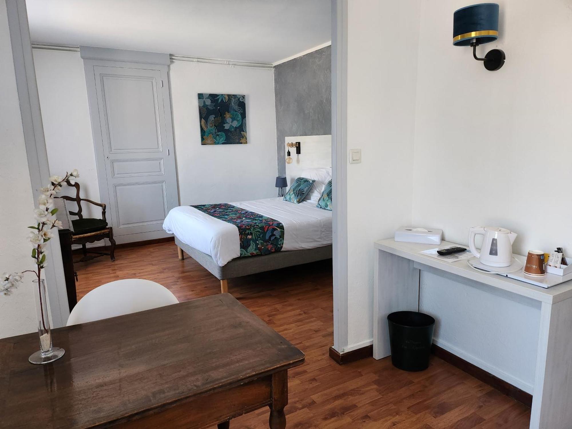 Hotel Des Negociants Lamastre Kültér fotó