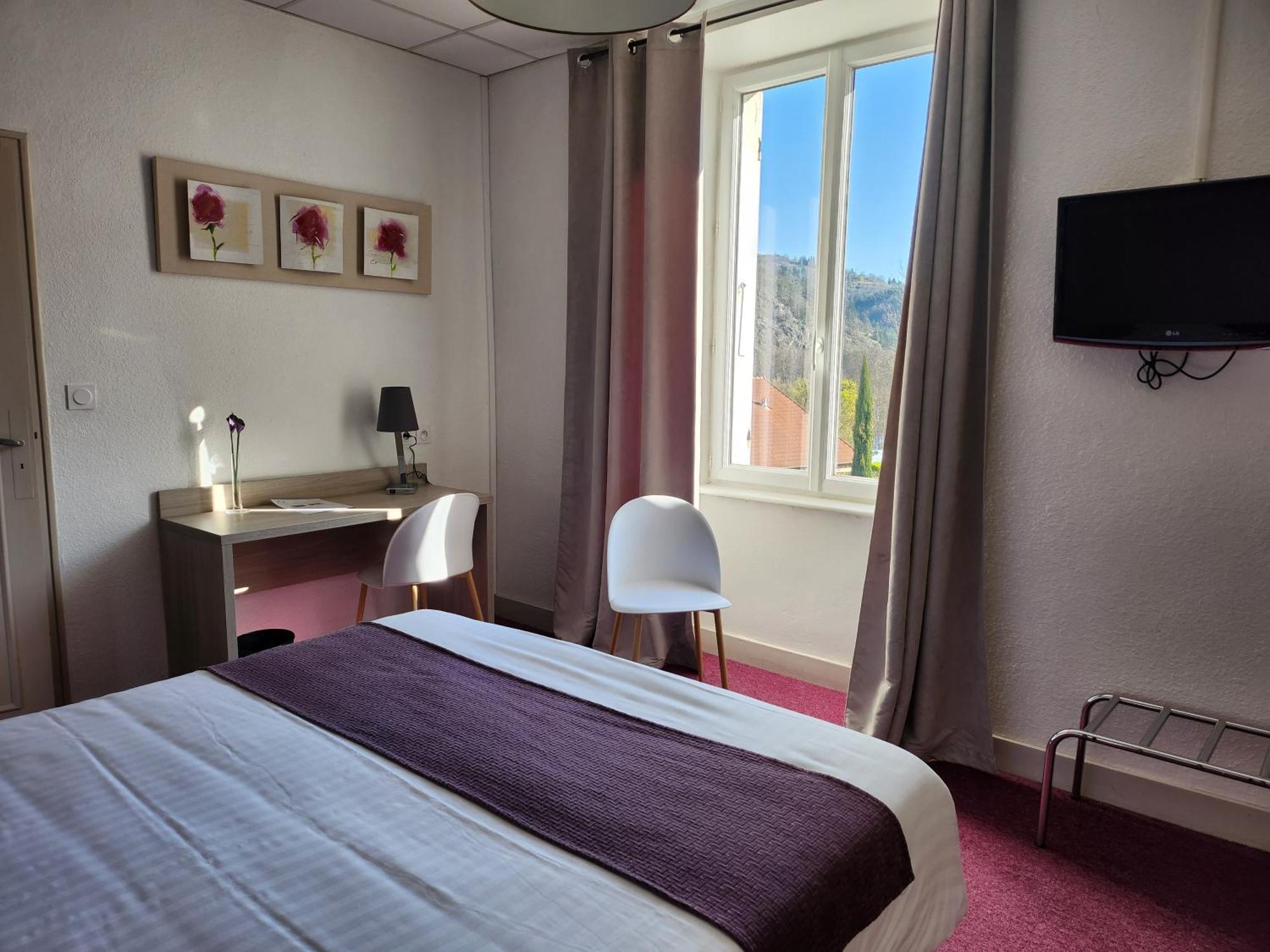 Hotel Des Negociants Lamastre Kültér fotó