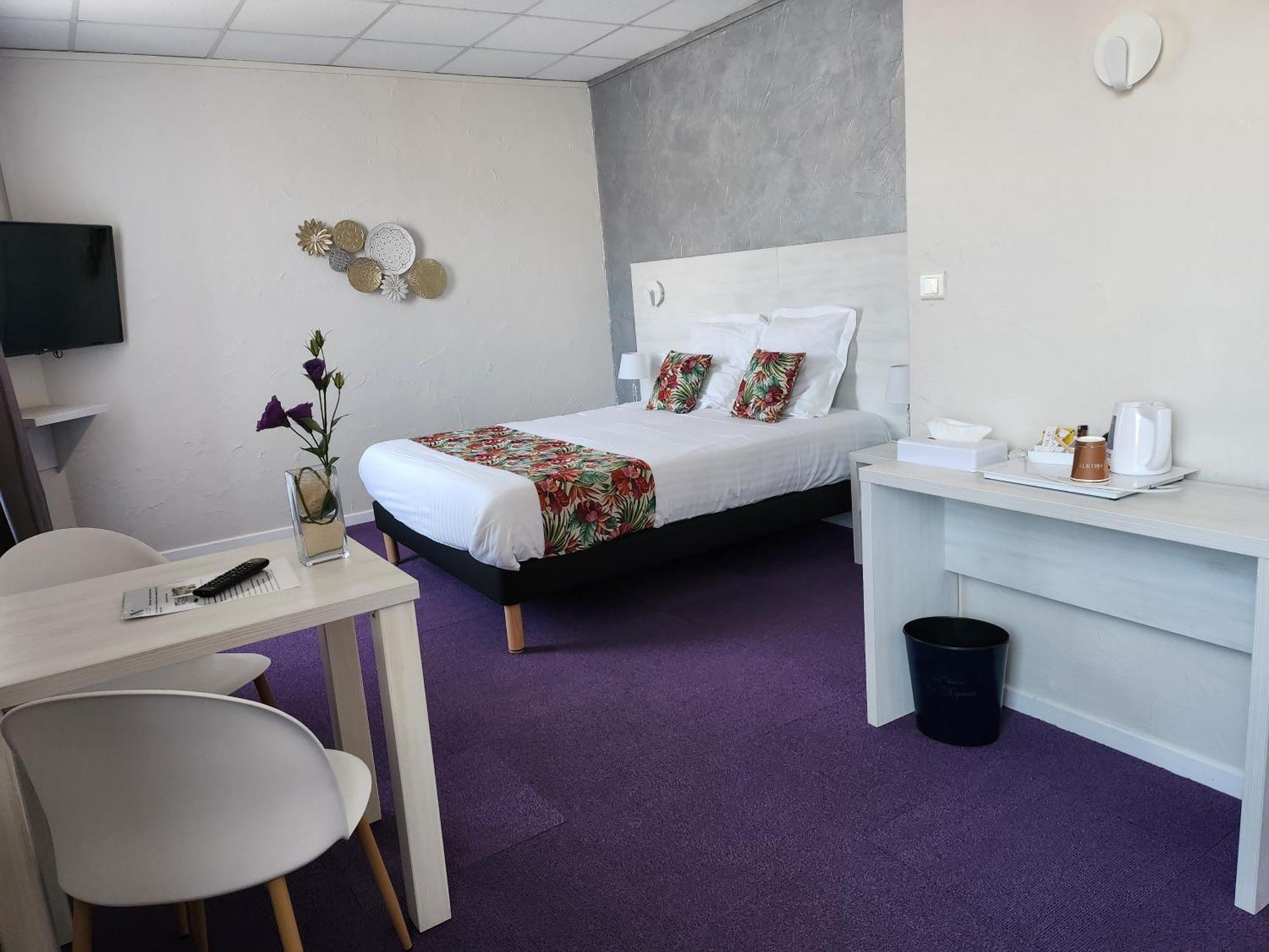 Hotel Des Negociants Lamastre Kültér fotó