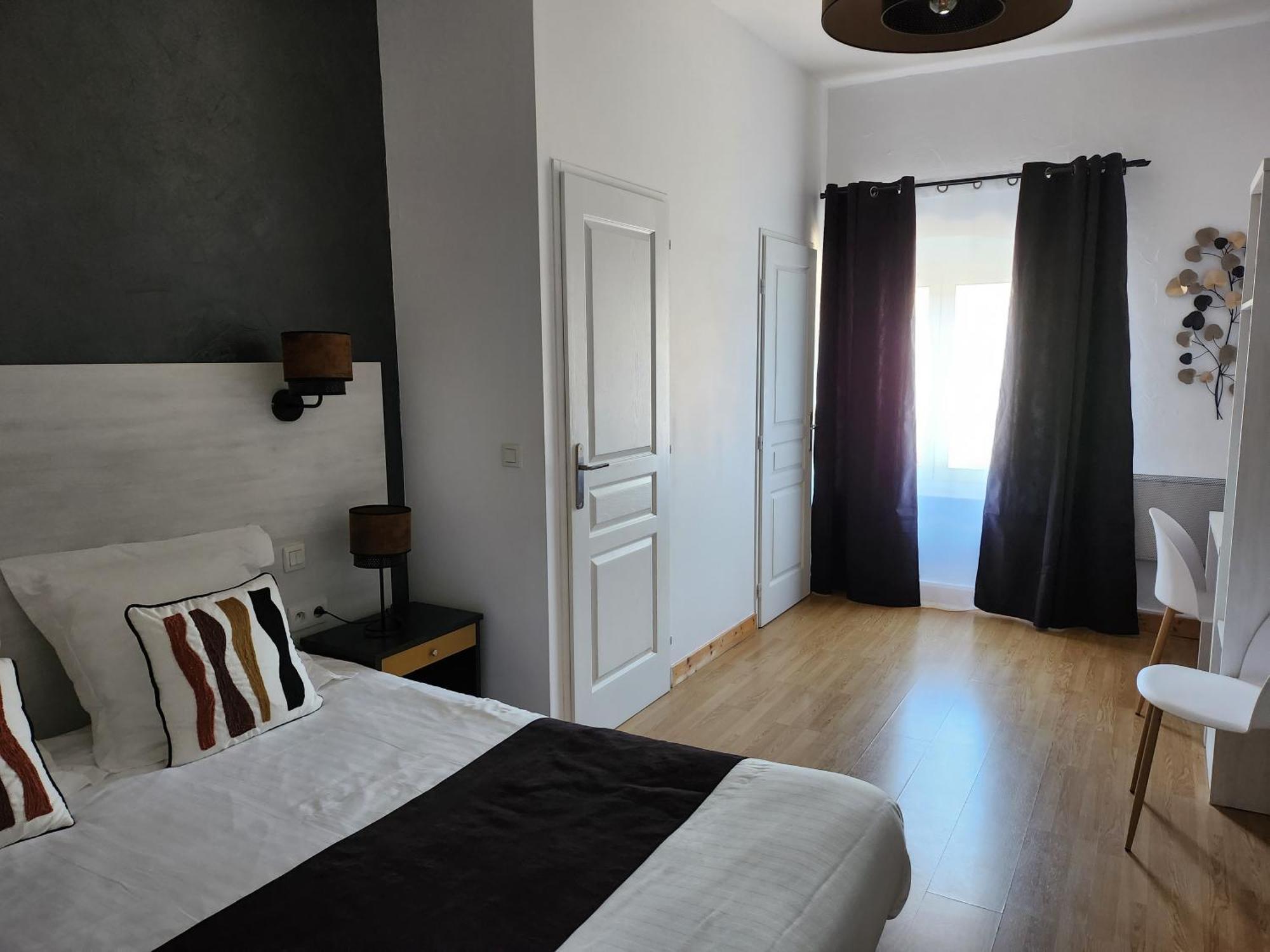Hotel Des Negociants Lamastre Kültér fotó