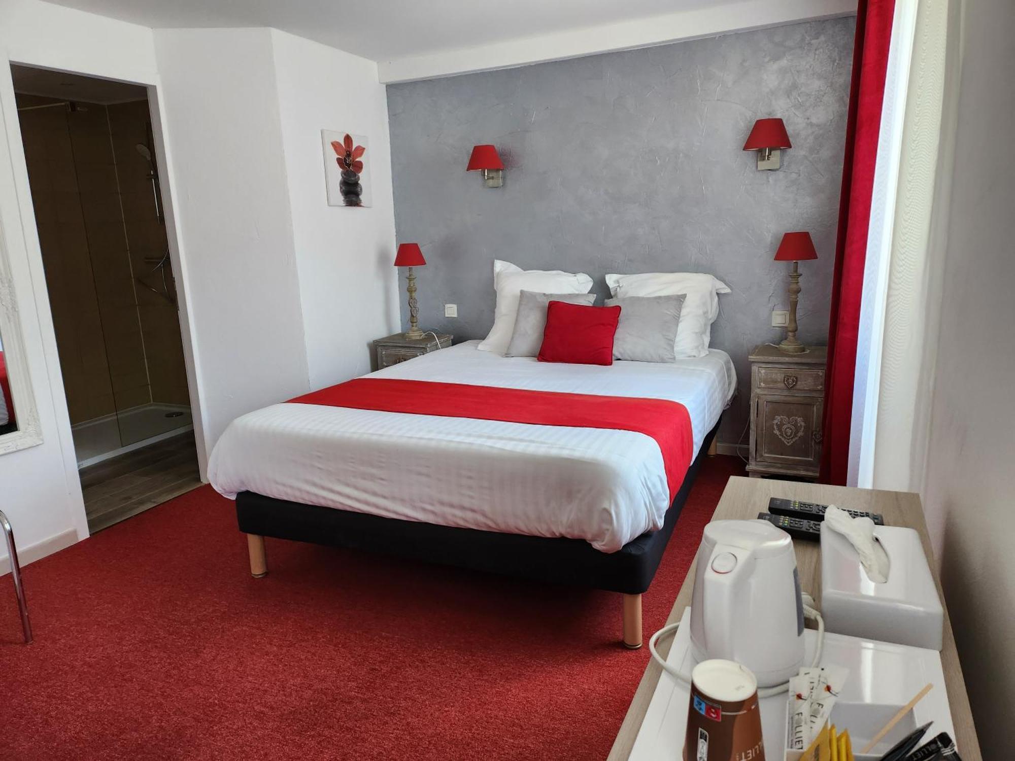 Hotel Des Negociants Lamastre Kültér fotó